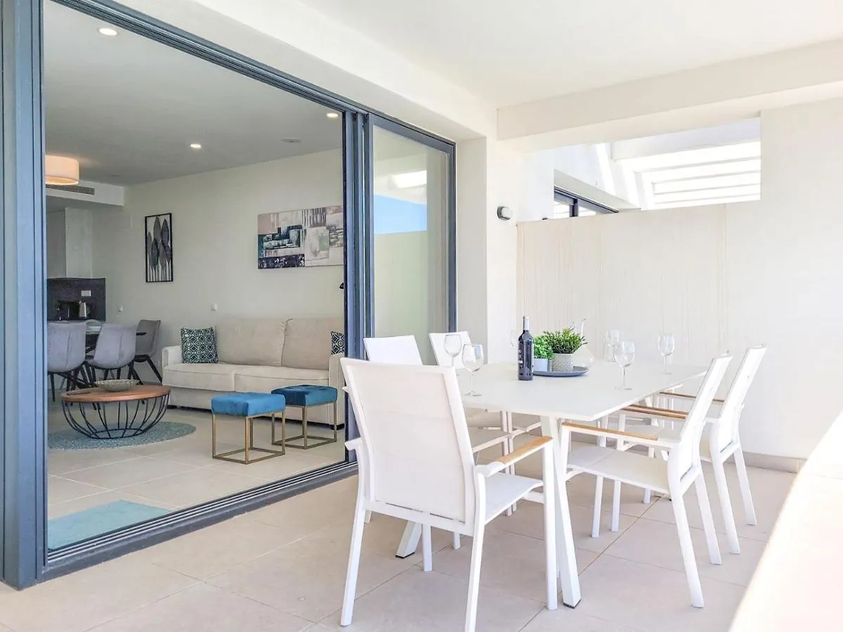 Two Bedroom Apartment In Mirador Del Golf Estepona