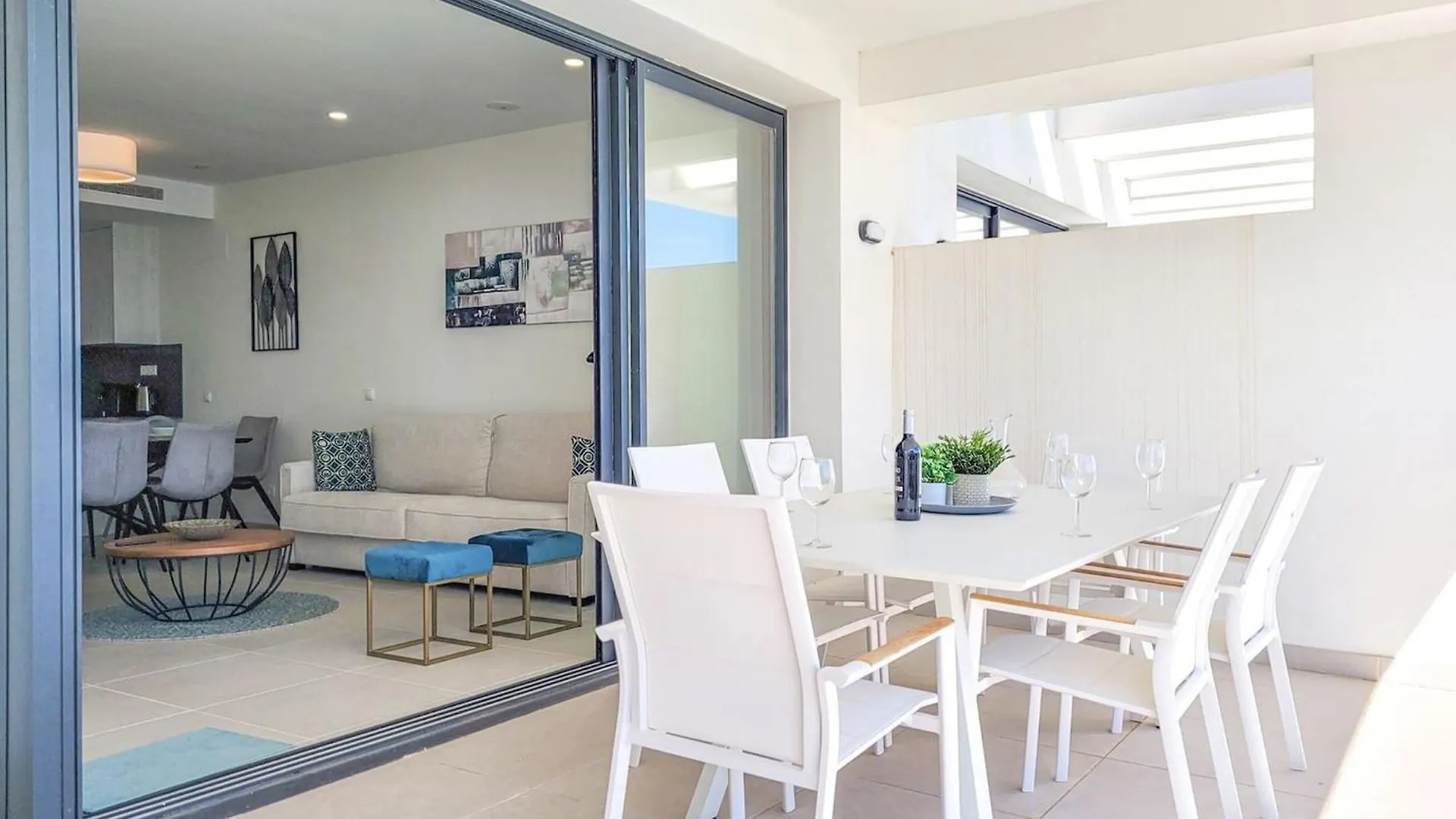 Two Bedroom Apartment In Mirador Del Golf Estepona