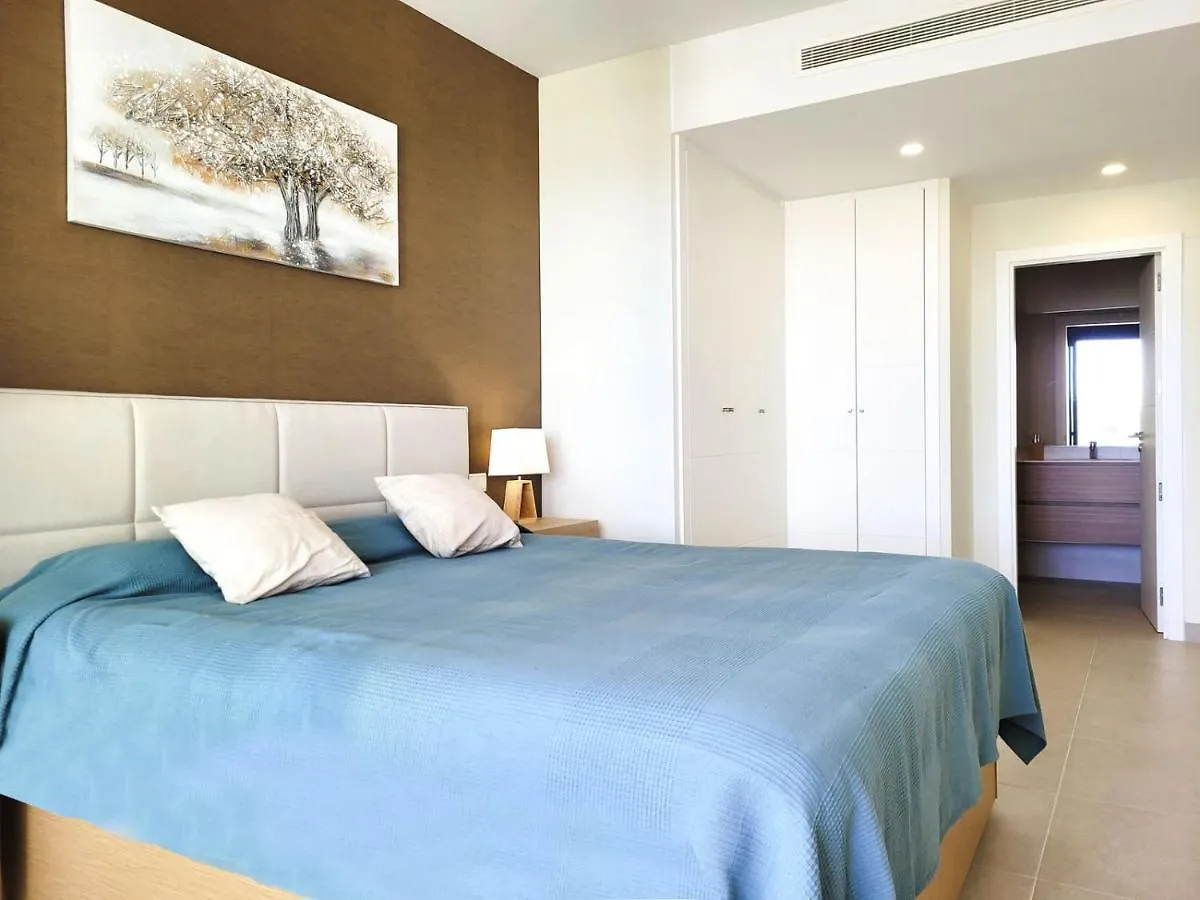 Two Bedroom Apartment In Mirador Del Golf Estepona Hiszpania
