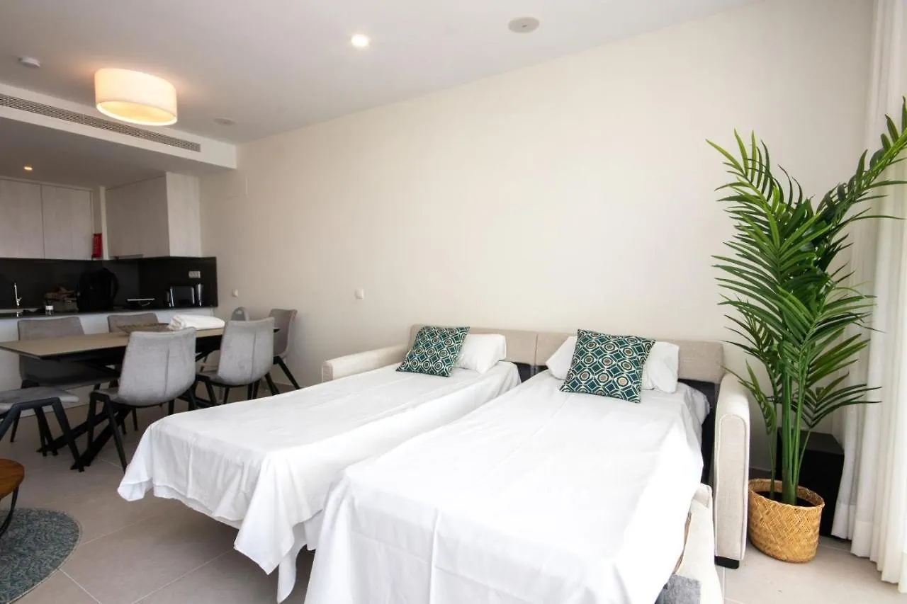 Two Bedroom Apartment In Mirador Del Golf Estepona